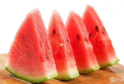 小糖吃瓜,揭秘娱乐圈那些不为人知的幕后故事