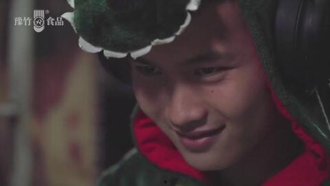 吃瓜小鬼鬼本人